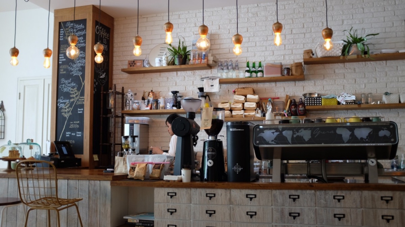 boutique-ST ANTONIN-min_coffee_shop_light_cafe_coffee_shop-32620